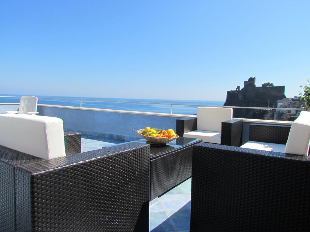 La Terrazza Sul Mare Aci Castello Exterior foto